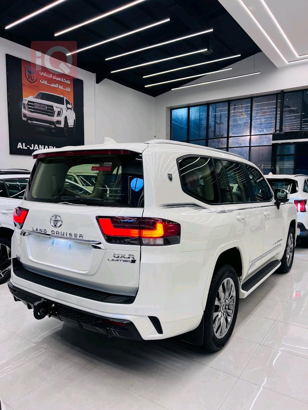 تويوتا لاندكروزر